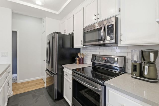 2327 Armada Way, San Mateo, CA 94404