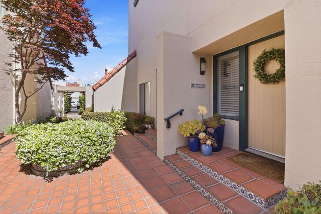 2327 Armada Way, San Mateo, CA 94404