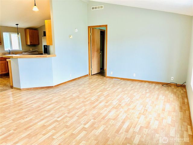 8212 350th Street Ct E, Roy, WA 98580