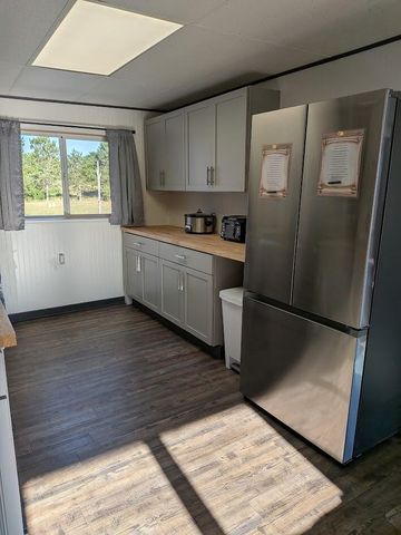 7202 21 Mile Road, Evart, MI 49631