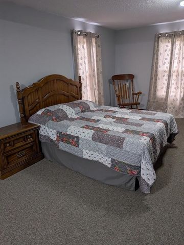 7202 21 Mile Road, Evart, MI 49631