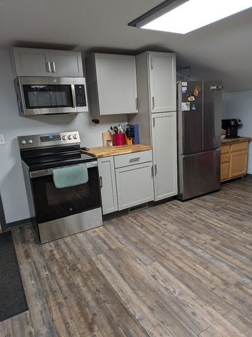 7202 21 Mile Road, Evart, MI 49631