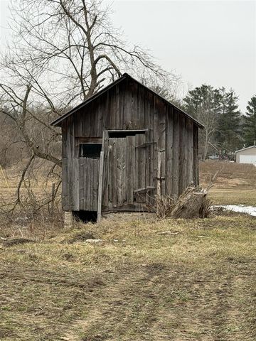 7202 21 Mile Road, Evart, MI 49631