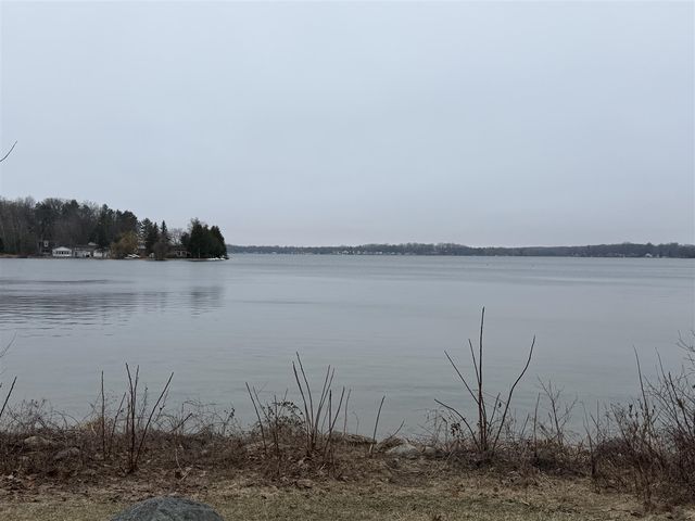 7202 21 Mile Road, Evart, MI 49631