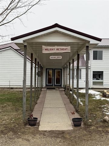 7202 21 Mile Road, Evart, MI 49631