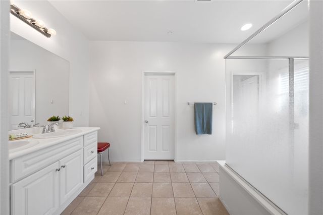 26829 Rodeo Court, Winchester, CA 92596