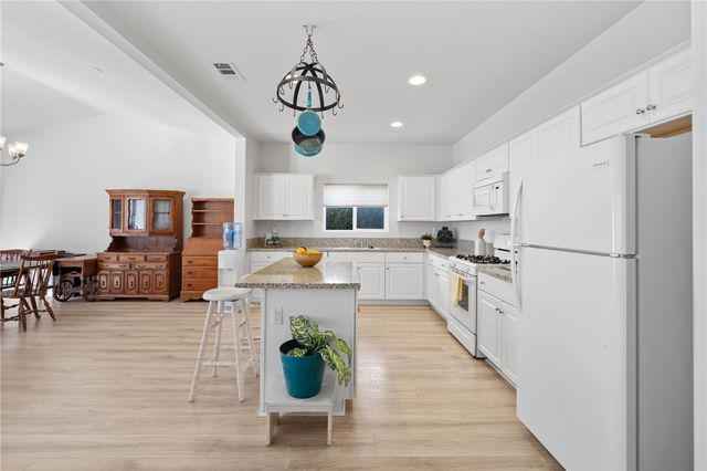 26829 Rodeo Court, Winchester, CA 92596