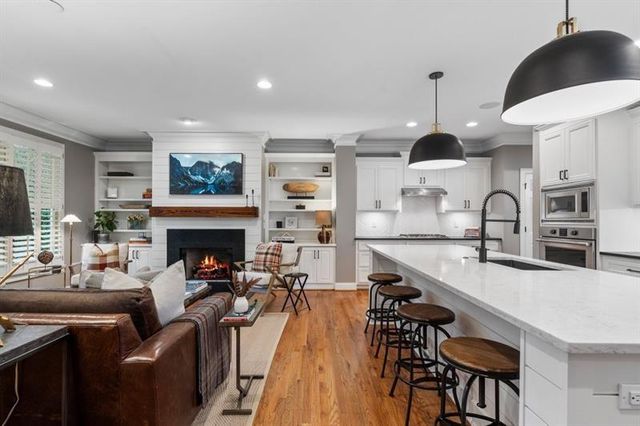 1251 Brickton Drive NW, Atlanta, GA 30318