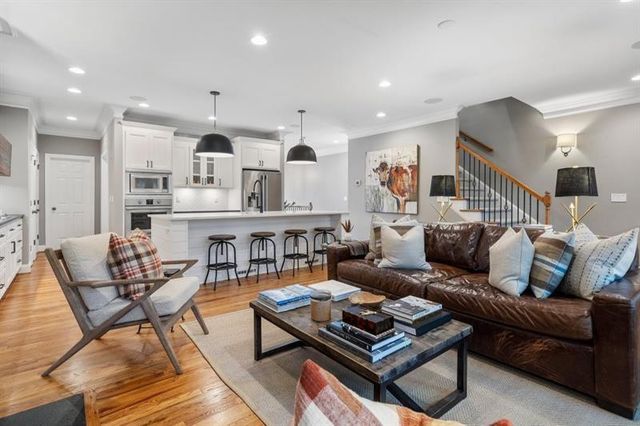1251 Brickton Drive NW, Atlanta, GA 30318