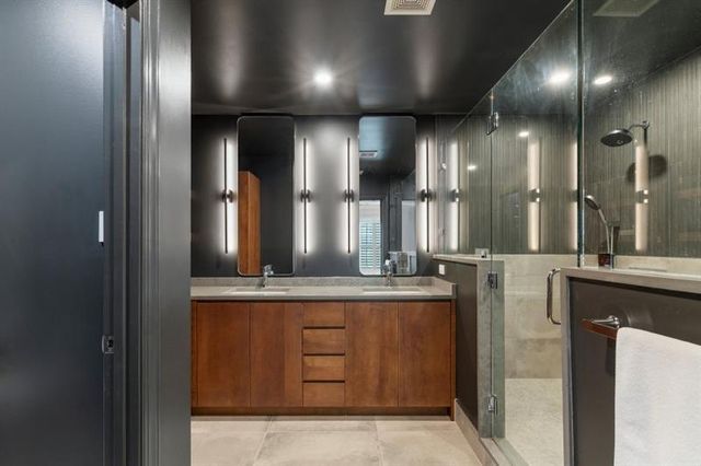 1251 Brickton Drive NW, Atlanta, GA 30318