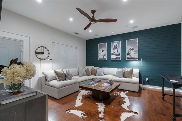 1251 Brickton Drive NW, Atlanta, GA 30318