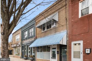 204 W CLINTON AVE, Oaklyn, NJ 08107