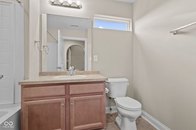 1033 Mount Olive Road, Whiteland, IN 46184