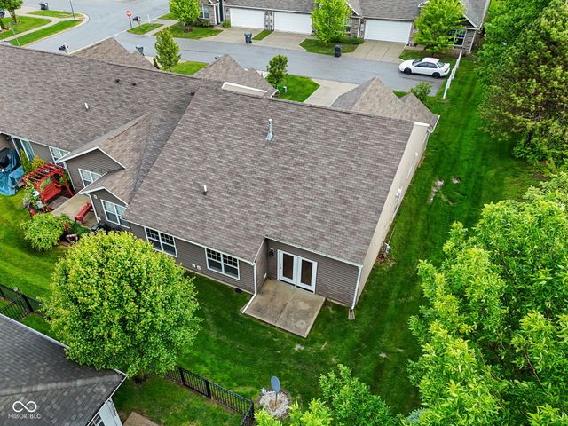 1033 Mount Olive Road, Whiteland, IN 46184