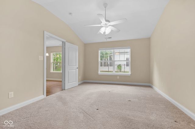 1033 Mount Olive Road, Whiteland, IN 46184