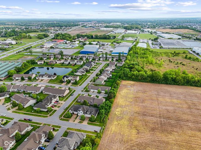 1033 Mount Olive Road, Whiteland, IN 46184