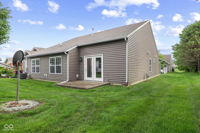 1033 Mount Olive Road, Whiteland, IN 46184