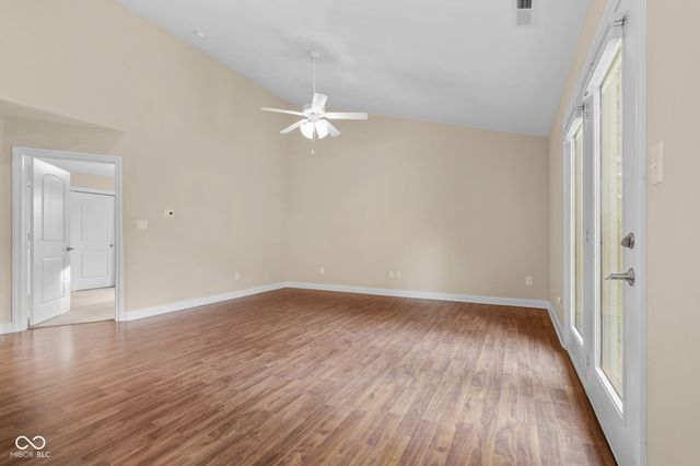 1033 Mount Olive Road, Whiteland, IN 46184
