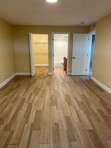 4114 NW 88th Avenue 102, Coral Springs, FL 33065