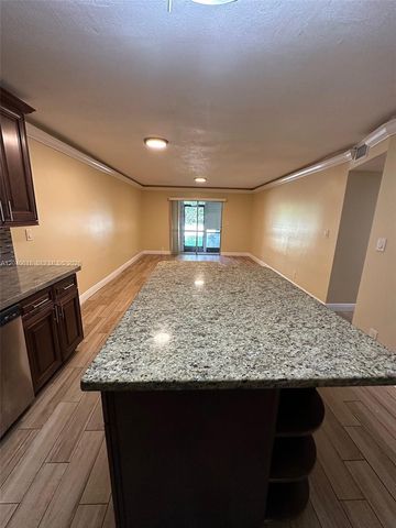 4114 NW 88th Avenue 102, Coral Springs, FL 33065
