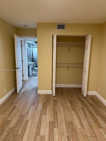 4114 NW 88th Avenue 102, Coral Springs, FL 33065