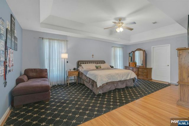 13 Greenfield Hill, Sparta, NJ 07871