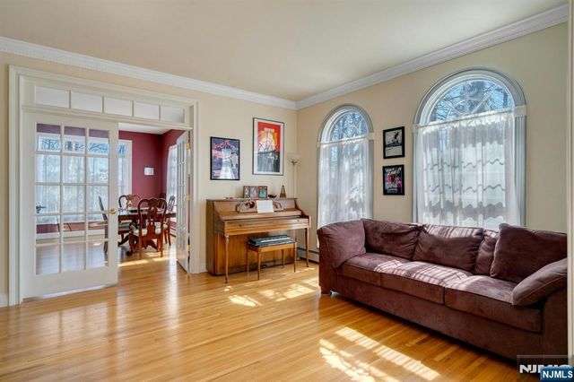13 Greenfield Hill, Sparta, NJ 07871