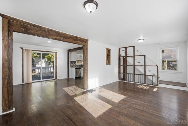 6607 Betts Avenue, North College Hill, OH 45239