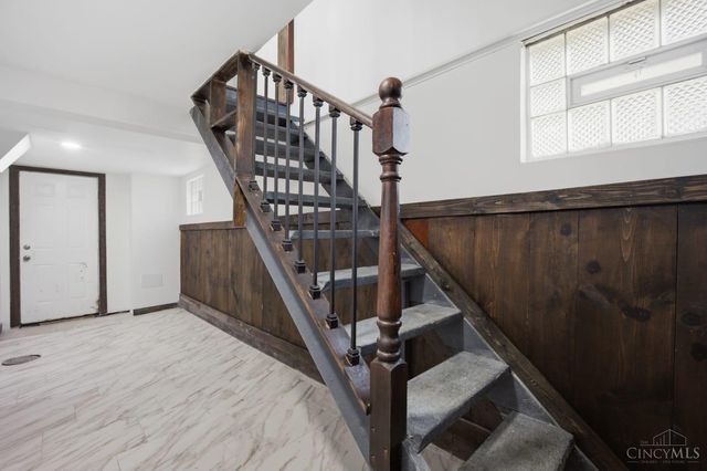6607 Betts Avenue, North College Hill, OH 45239