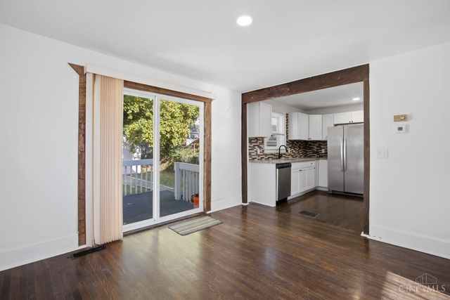 6607 Betts Avenue, North College Hill, OH 45239