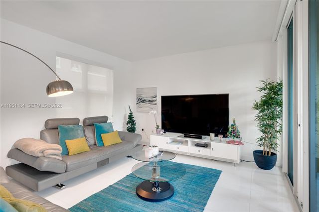 90 Alton Rd TH-1, Miami Beach, FL 33139