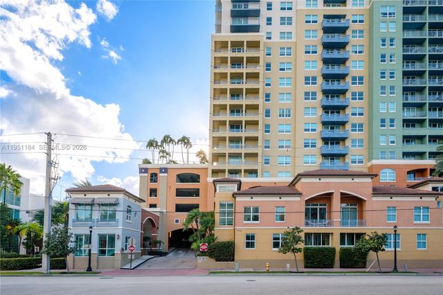 90 Alton Rd TH-1, Miami Beach, FL 33139