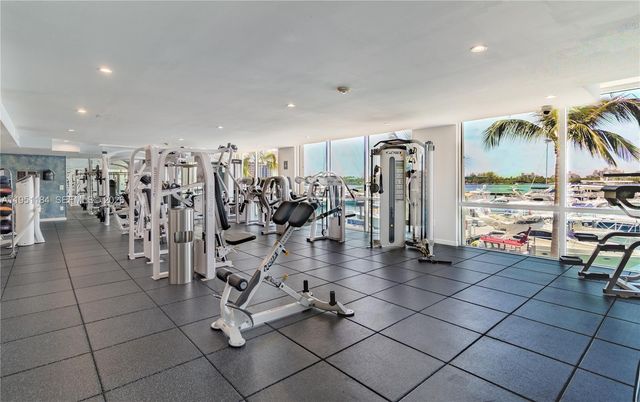 90 Alton Rd TH-1, Miami Beach, FL 33139