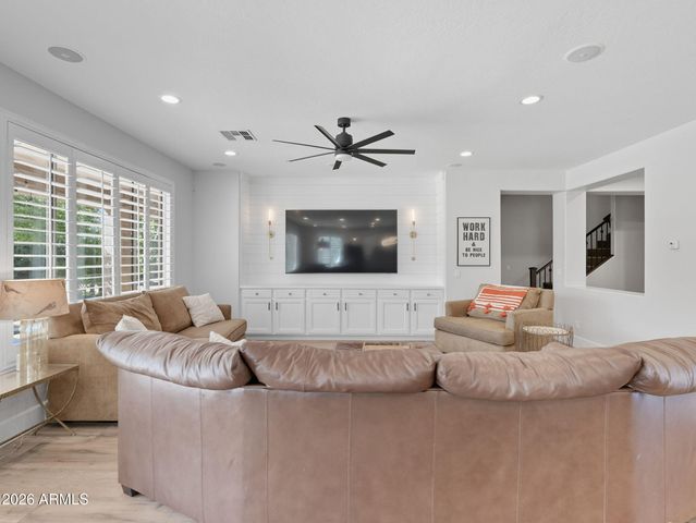 7108 S Twilight Court, Gilbert, AZ 85298