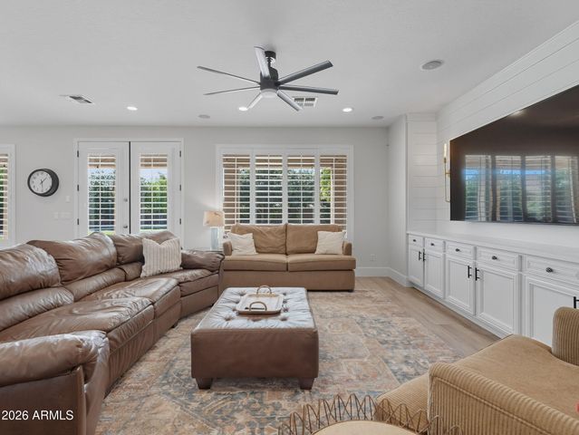 7108 S Twilight Court, Gilbert, AZ 85298