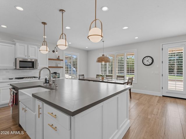 7108 S Twilight Court, Gilbert, AZ 85298