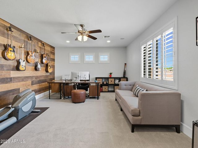 7108 S Twilight Court, Gilbert, AZ 85298