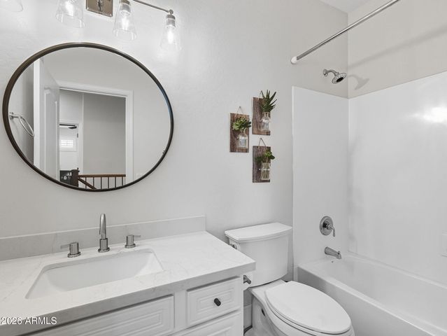 7108 S Twilight Court, Gilbert, AZ 85298