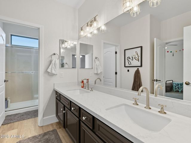 7108 S Twilight Court, Gilbert, AZ 85298