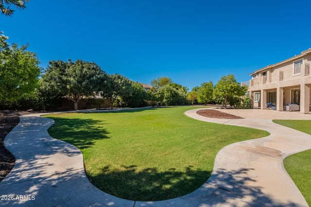 7108 S Twilight Court, Gilbert, AZ 85298