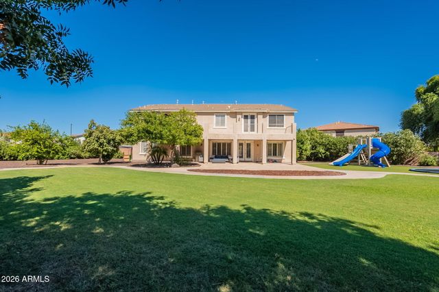 7108 S Twilight Court, Gilbert, AZ 85298