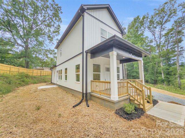 829 E Arch Street, Lancaster, SC 29720
