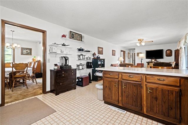 17739 Eisenhower Road, Leavenworth, KS 66048