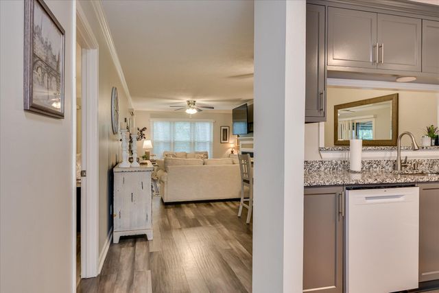 315 Coastal Cove Cove, Mc Cormick, SC 29835