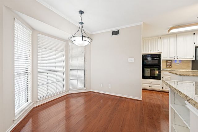 1223 Saint Monet Drive, Irving, TX 75038