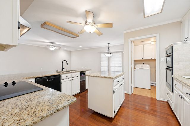 1223 Saint Monet Drive, Irving, TX 75038