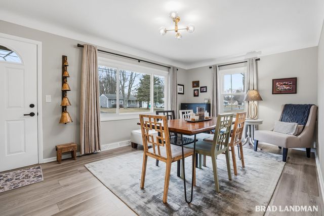 2317 Holly Avenue, Portage City, MI 49024