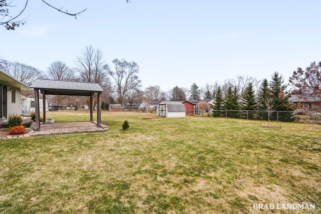 2317 Holly Avenue, Portage City, MI 49024