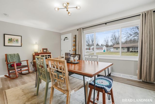 2317 Holly Avenue, Portage City, MI 49024