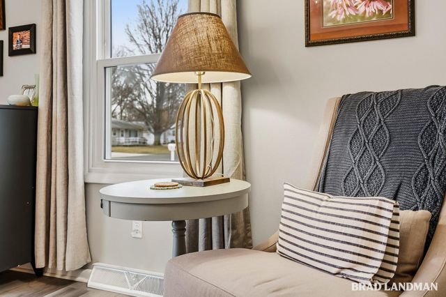 2317 Holly Avenue, Portage City, MI 49024